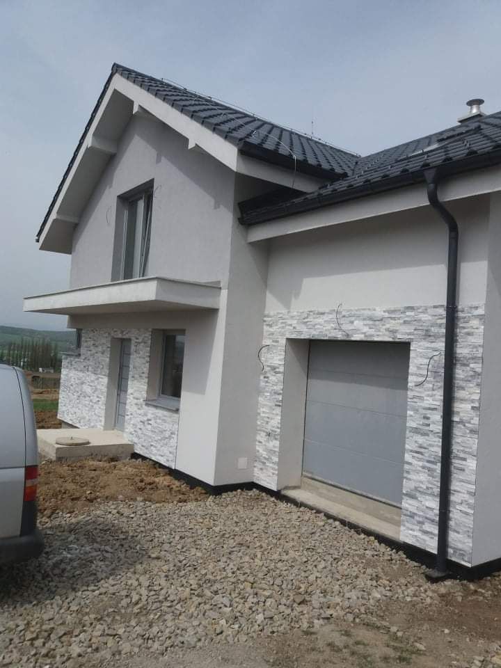 d1026ca3-885c-4345-87a9-dbe9a9ae195a